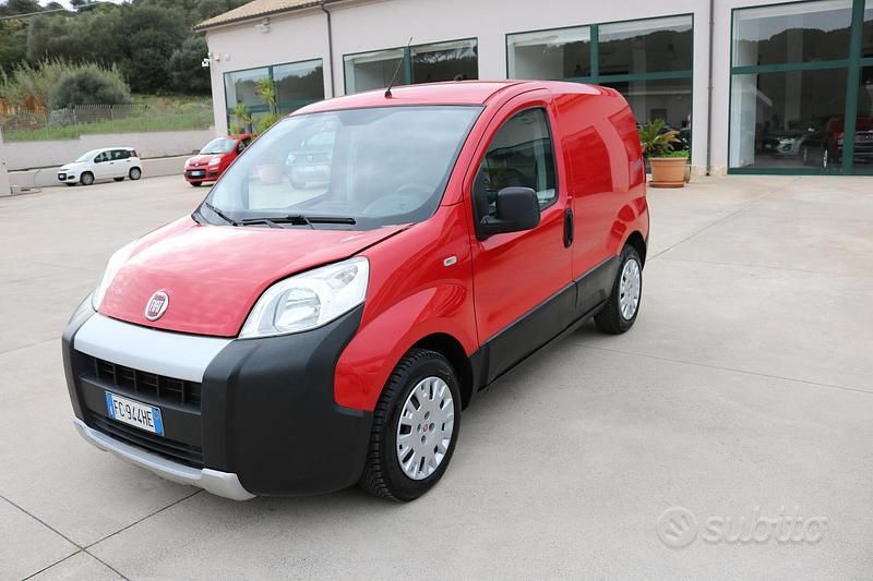 Usata Fiat Fiorino 95 CV (69 kW) 2016 Rosso Monovolume