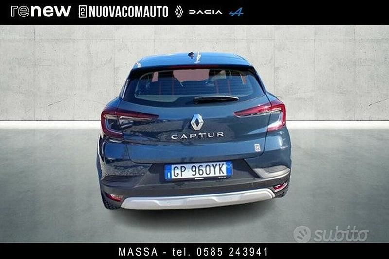 Usata Renault Captur Equilibre 101 CV (74 kW) 2023 Blu SUV