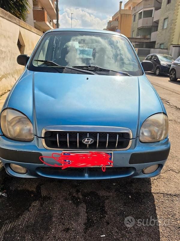 Usata Hyundai Atos 54 CV (39 kW) 2000 Blu Utilitaria