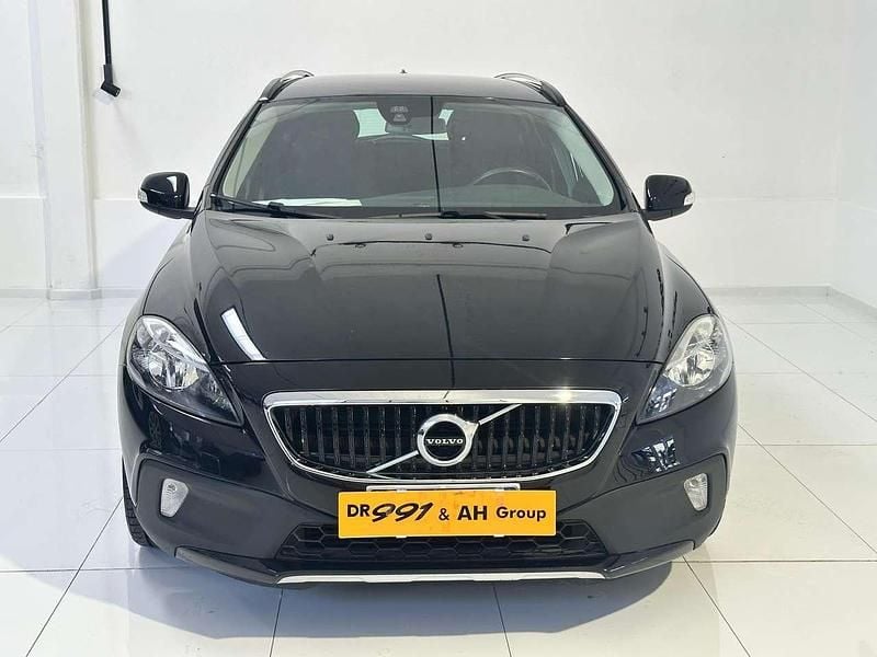 Usata Volvo V40 CC Business Edition 120 CV (88 kW) 2017 Nero Station wagon