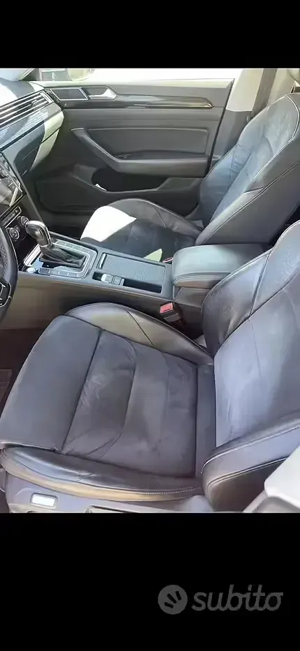 Usata VW Arteon Elegance 150 CV (110 kW) 2019 Nero Utilitaria