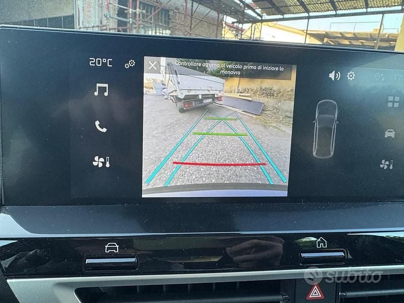 Usata Citroën C4 PureTech 100 CV (73 kW) 2024 Grigio Berlina