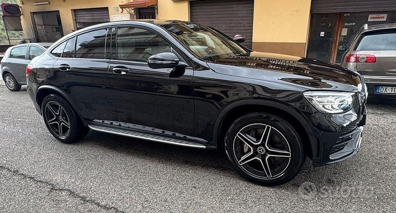 Nero Usata 2023 Mercedes GLC220 Premium Coupé | 50.000 € (Ottimo prezzo) - Immagine 1/4