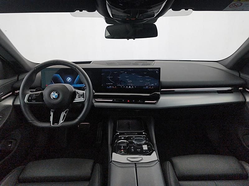 Begagnad BMW 520 M Sport 197 HK (144 kW) 2025 Svart Sedan