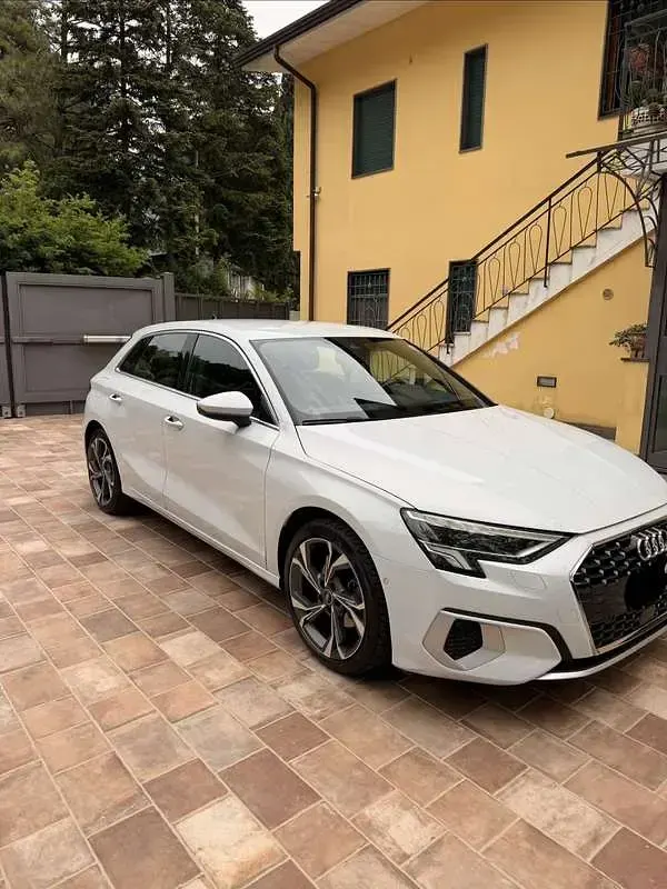 Gebraucht Audi A3 Advanced 150 PS (110 kW) 2021 Limousine