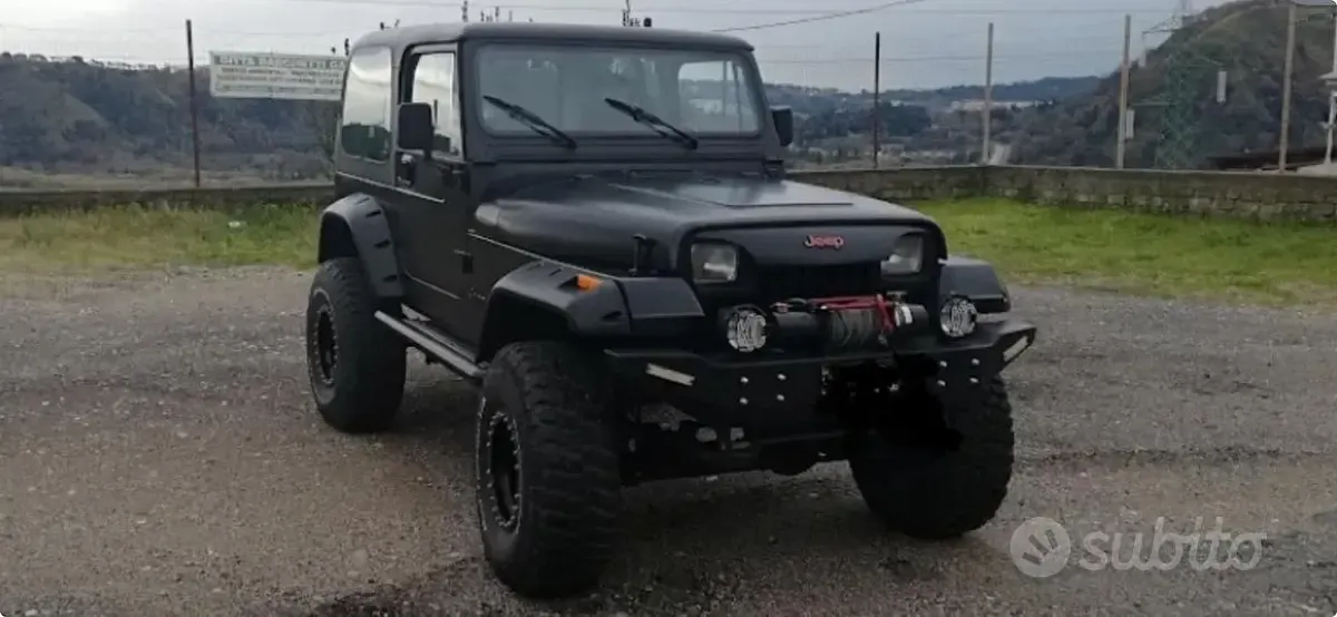 Usata Jeep Wrangler 1987 SUV