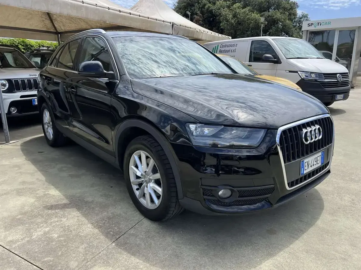 Usata Audi Q3 140 CV (102 kW) 2012 Nero SUV
