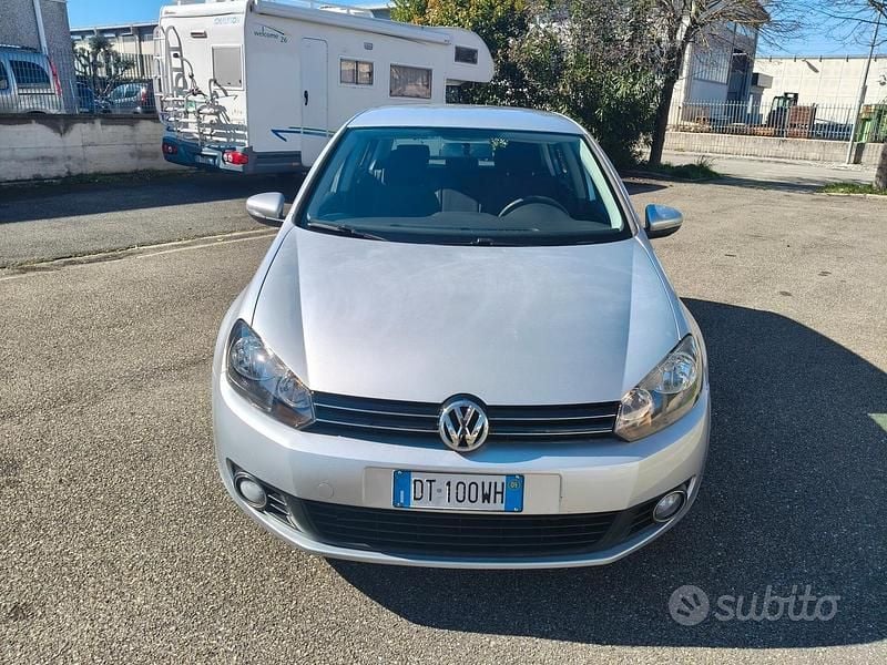 Usata VW Golf VI 102 CV (75 kW) 2009 Grigio Utilitaria