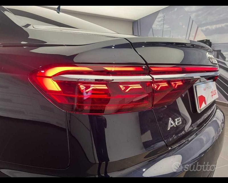 Nuova Audi A8 Ambiente 286 CV (210 kW) 2025 Blu firmamento metallizzato Berlina
