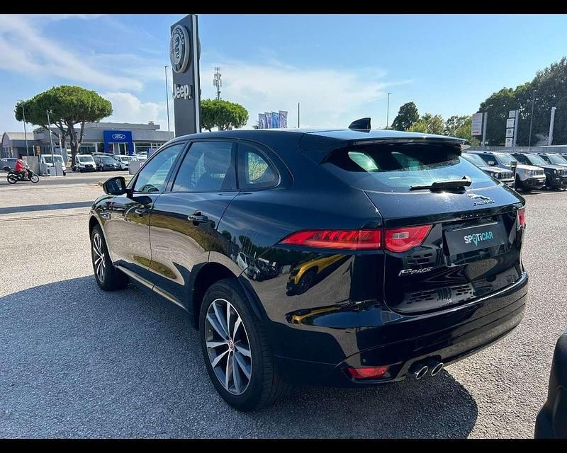 Usata Jaguar F-Pace R-Sport 179 CV (131 kW) 2016 Nero SUV