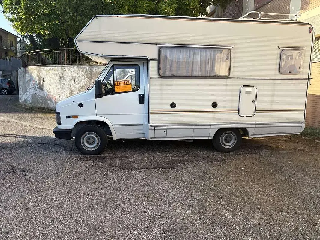 Usata Fiat Ducato 82 CV (60 kW) 1993 Furgone