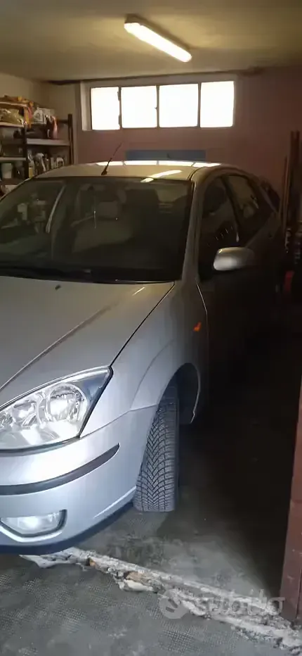 Usata Ford Focus 116 CV (85 kW) 2003 Berlina