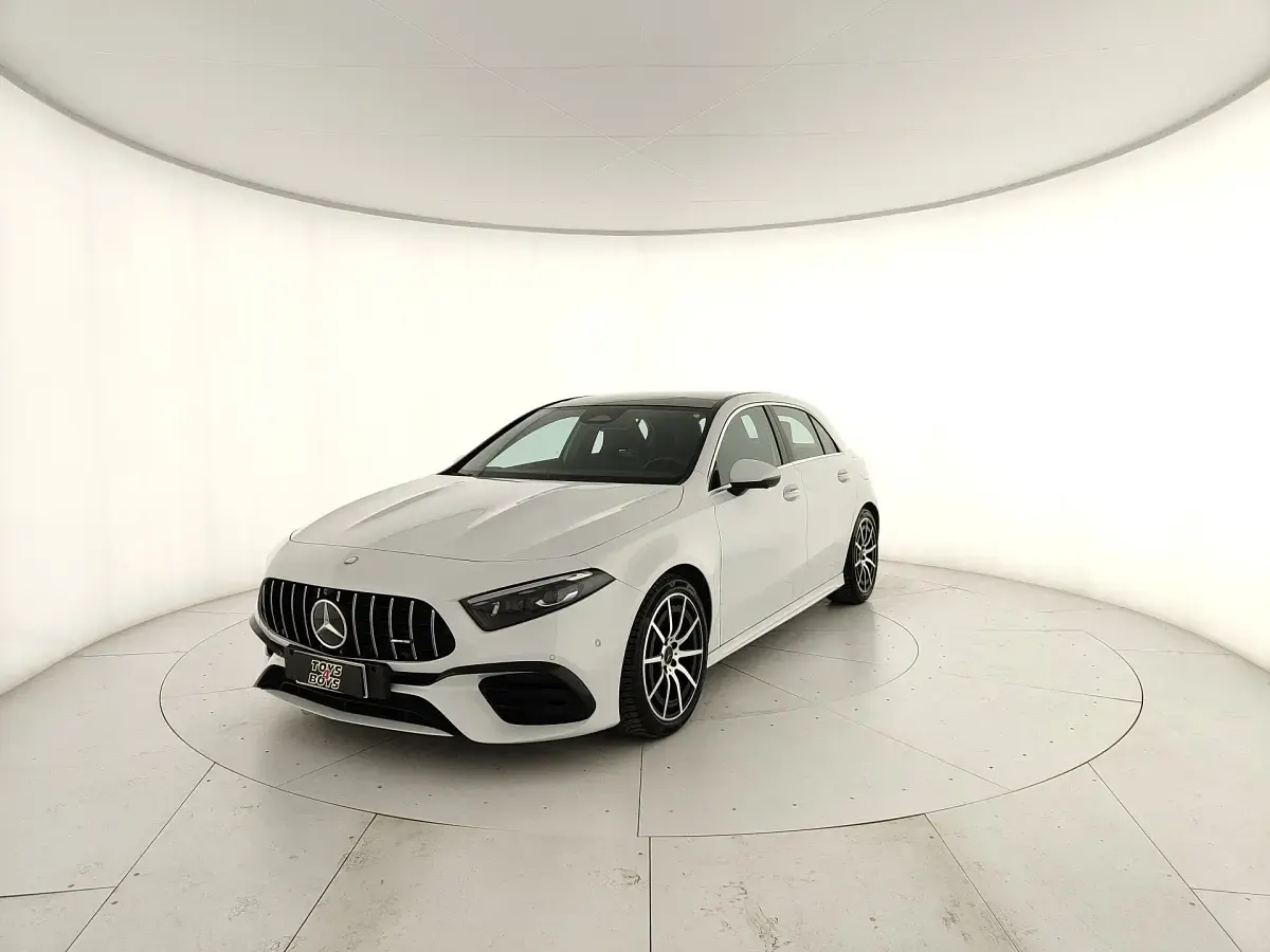 Usata Mercedes A45 AMG Premium Plus 421 CV (309 kW) 2023 Utilitaria