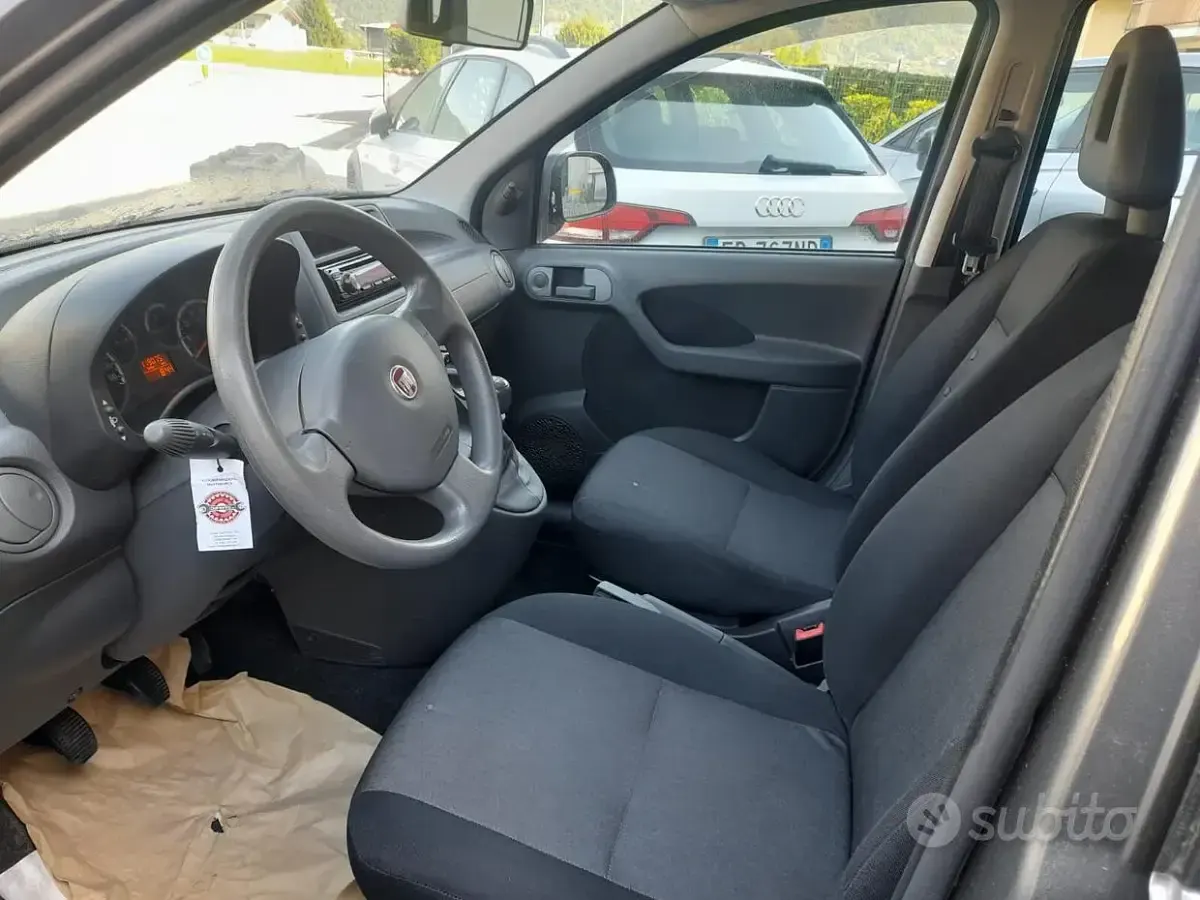 Usata Fiat Panda 4x4 Climbing 60 CV (44 kW) 2010 Grigio Utilitaria