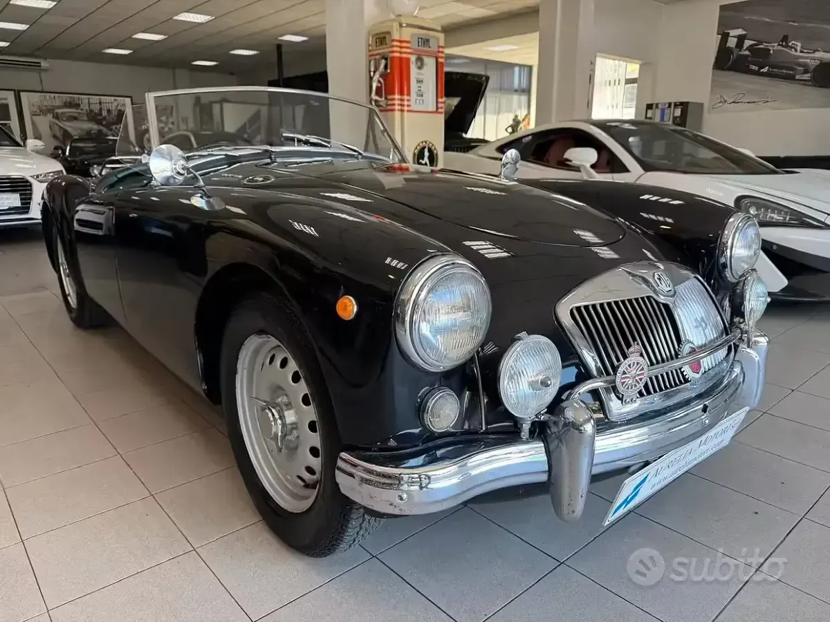 Usata MG A 107 CV (78 kW) 1950 Nero Cabrio