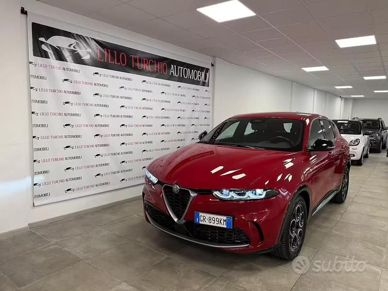 Usata Alfa Romeo Tonale Ti 131 CV (96 kW) 2023 Rosso SUV