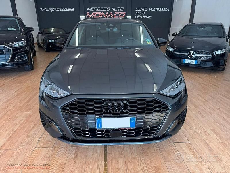 Usata Audi A3 S-Line 116 CV (85 kW) 2022 Grigio Berlina
