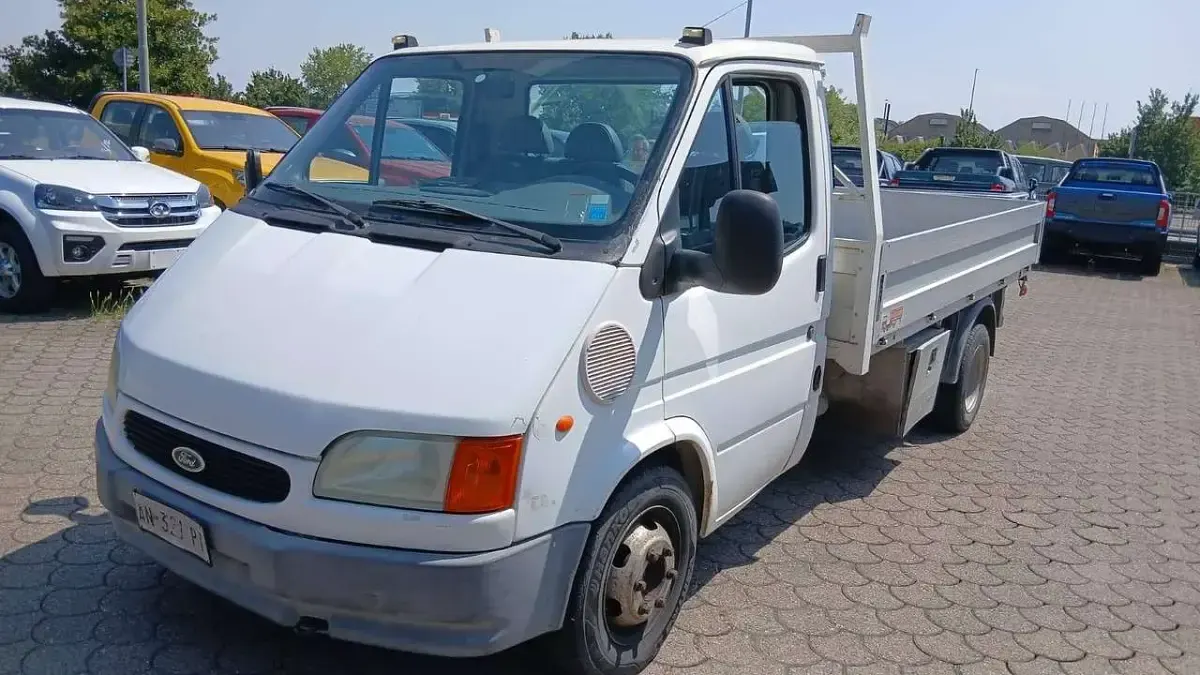 Usata Ford Transit 101 CV (74 kW) 1997 Bianco Furgone
