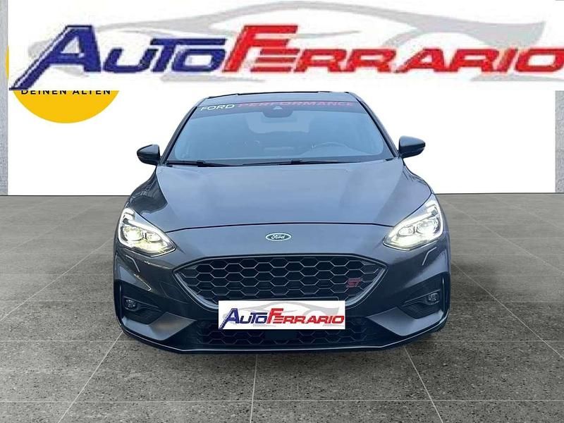 Usata Ford Focus 280 CV (205 kW) 2019 Grigio Berlina
