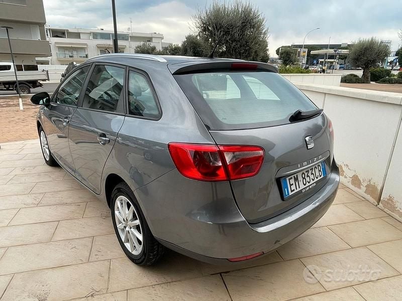 Usata Seat Ibiza ST Style 89 CV (65 kW) 2012 Grigio Station wagon