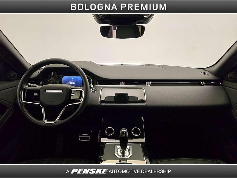 Usata Land Rover Range Rover evoque R-Dynamic 163 CV (119 kW) 2022 Santorini black SUV