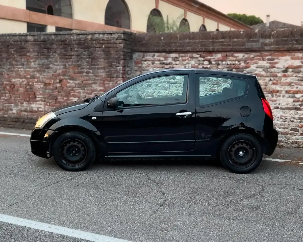 Usata Citroën C2 Seduction 60 CV (44 kW) 2007 Nero Utilitaria