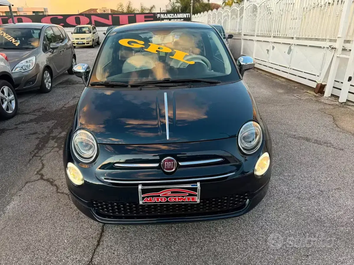 Usata Fiat 500 Mirror 69 CV (50 kW) 2019 Blu Berlina
