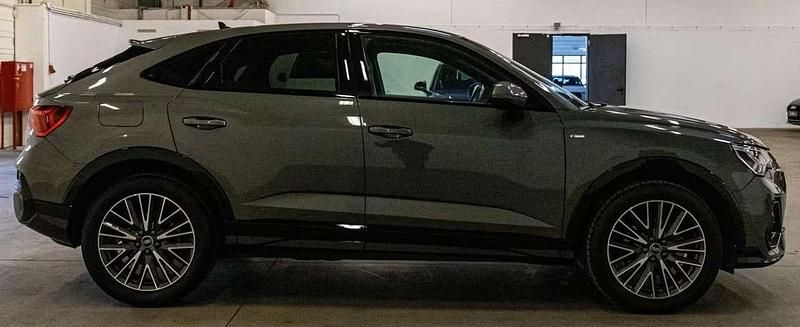 Usata Audi Q3 S-Line 150 CV (110 kW) 2022 Grigio SUV