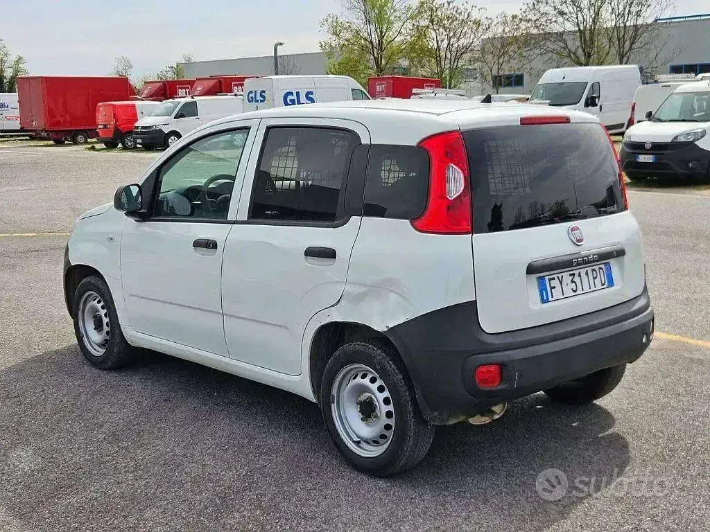 Usata Fiat Panda Pop 69 CV (50 kW) 2019 Bianco Utilitaria
