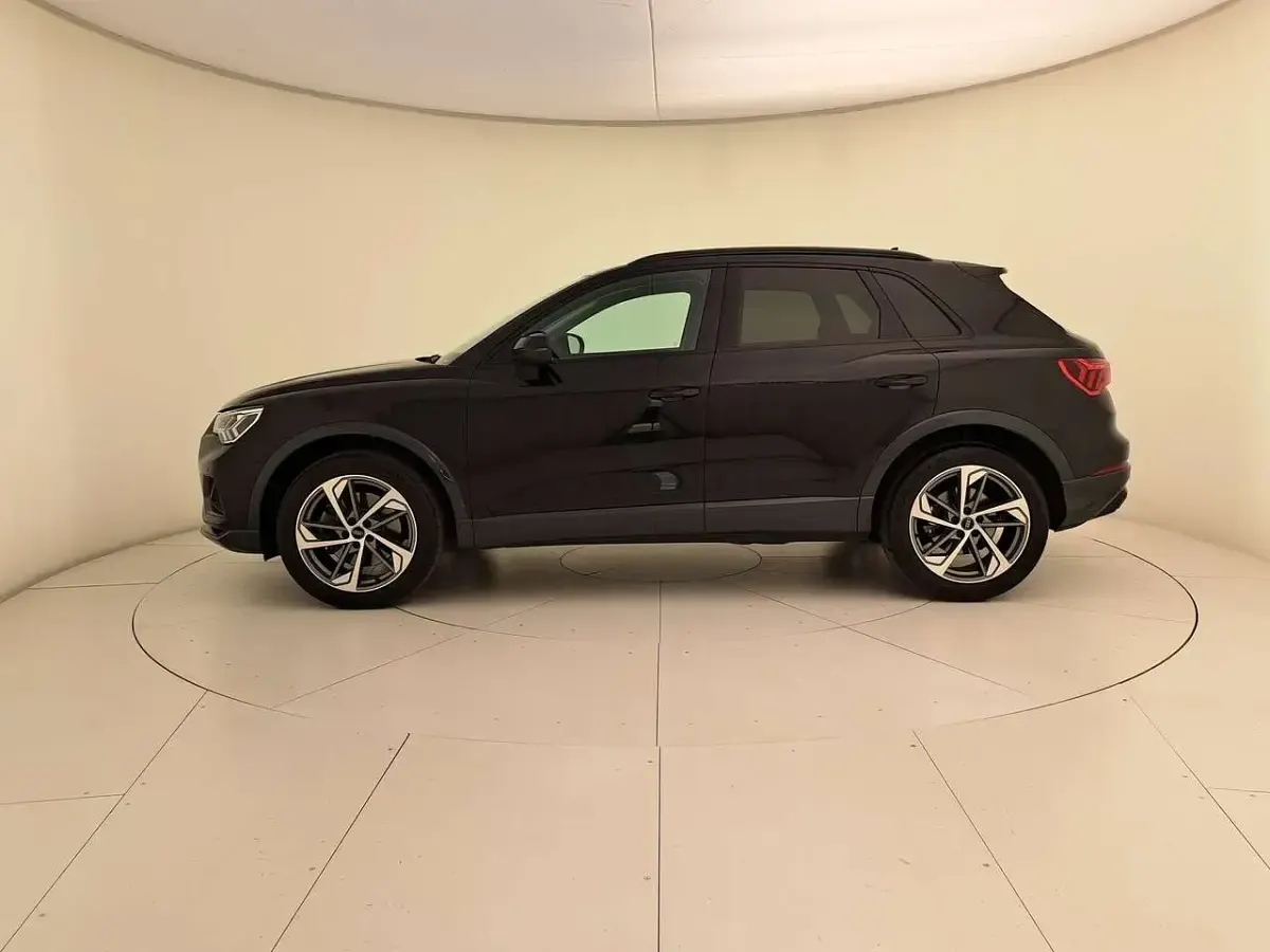 Usata Audi Q3 Advanced 190 CV (139 kW) 2025 Nero mito metallizzato SUV