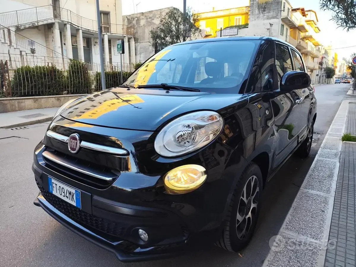 Usata Fiat 500L Business 95 CV (69 kW) 2018 Nero Monovolume