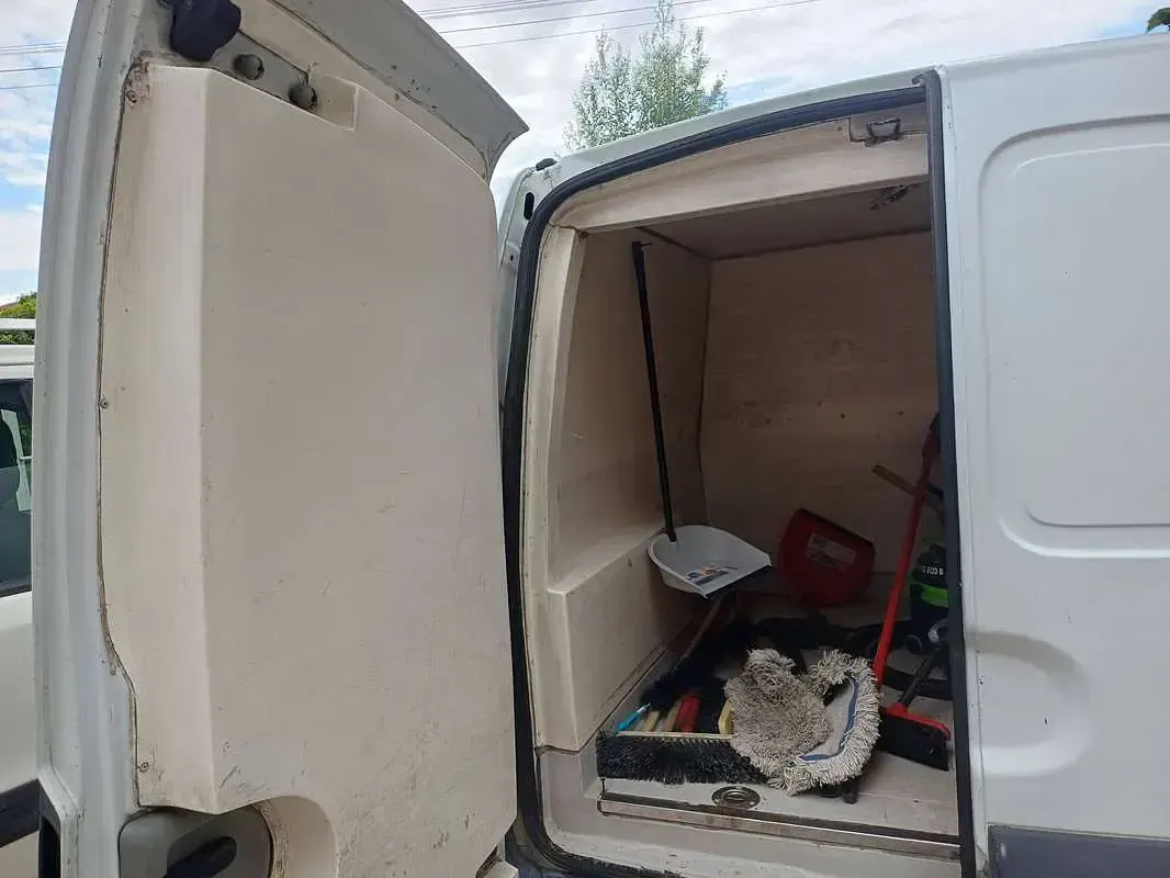 Usata Renault Kangoo Authentique 64 CV (47 kW) 2003 Monovolume