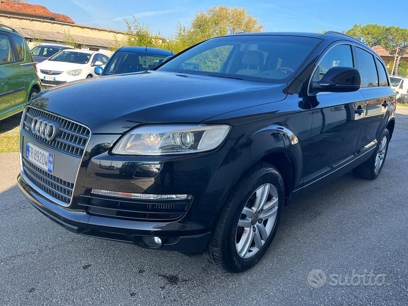 Nero Usata 2006 Audi Q7 SUV | 7900 € (Ottimo prezzo) - Immagine 1/4