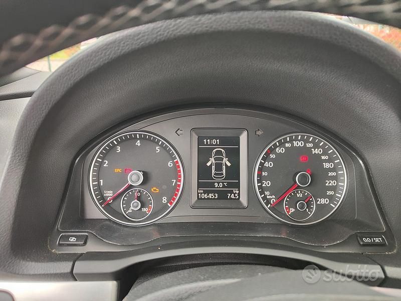 Usata VW Eos Sport 160 CV (117 kW) 2010 Blu Cabrio