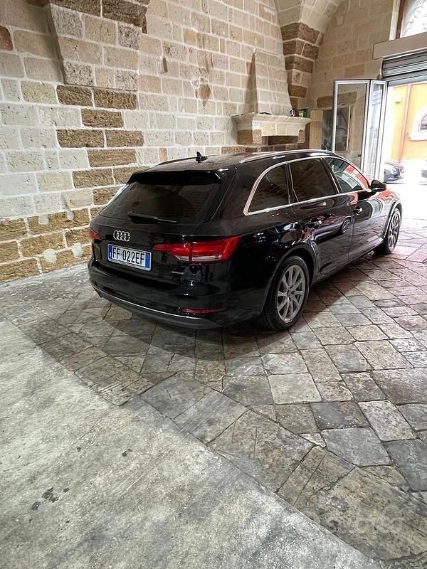Usata Audi A4 Business 150 CV (110 kW) 2017 Nero Station wagon
