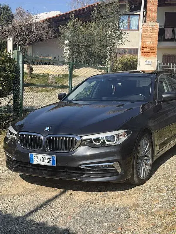 Usata BMW 530e Luxury Line 184 CV (135 kW) 2020 Berlina
