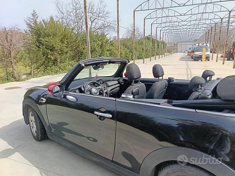 Nero Usata 2016 Mini One Cabriolet Cabrio | 9900 € - Immagine 1/4