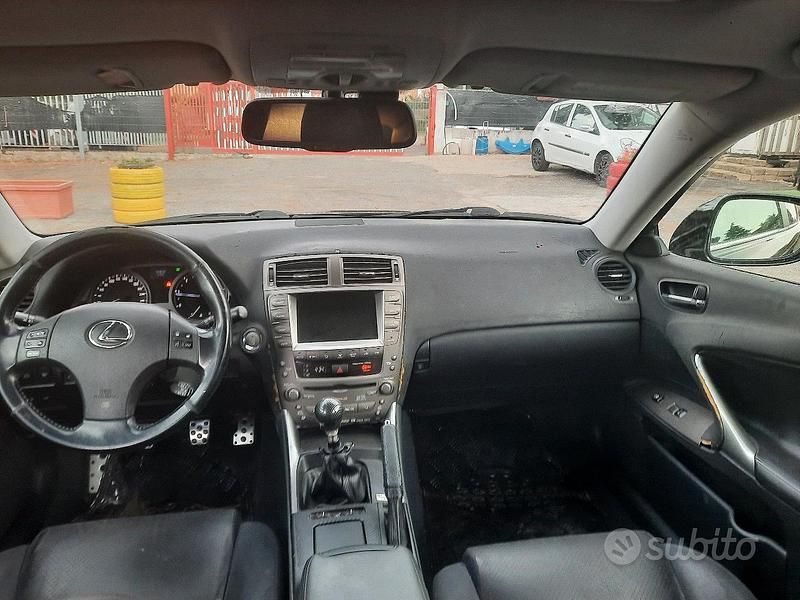 Usata Lexus IS220d 177 CV (130 kW) 2008 Nero Berlina