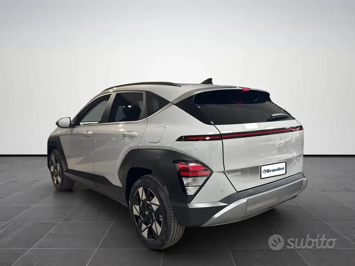 Nuova Hyundai Kona 102 CV (75 kW) 2026 Grigio SUV