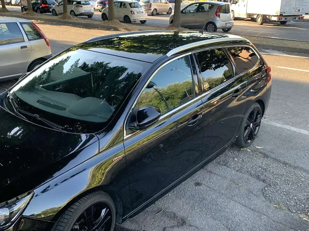 Usata Peugeot 308 GT-line 120 CV (88 kW) 2017 Station wagon