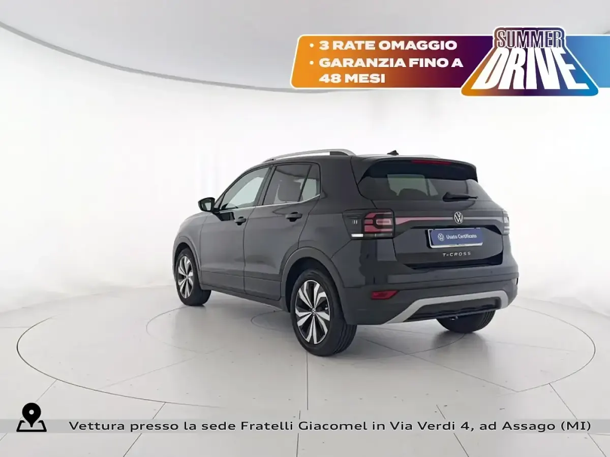 Usata VW T-Cross Advance 110 CV (80 kW) 2023 Deep black perlato SUV