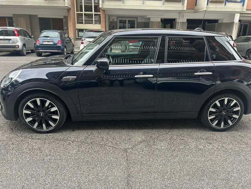 Usata Mini Cooper S 178 CV (130 kW) 2021 Blu/azzurro Utilitaria
