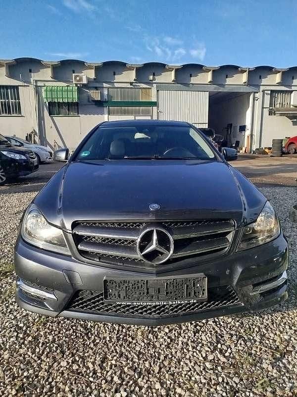 Usata 2012 Mercedes C180 Avantgarde Coupé | 10.000 € (Super prezzo) - Immagine 1/4