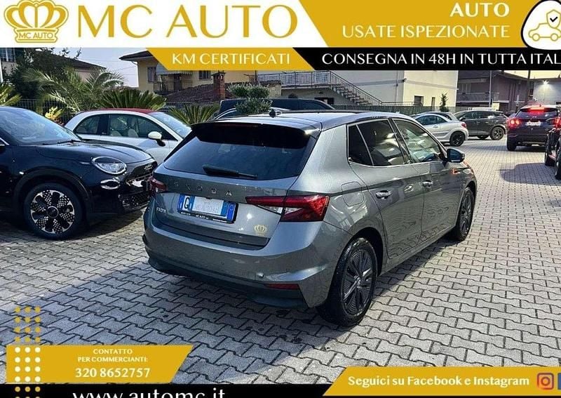 Usata Skoda Fabia Style 95 CV (69 kW) 2025 Grigio scuro Utilitaria