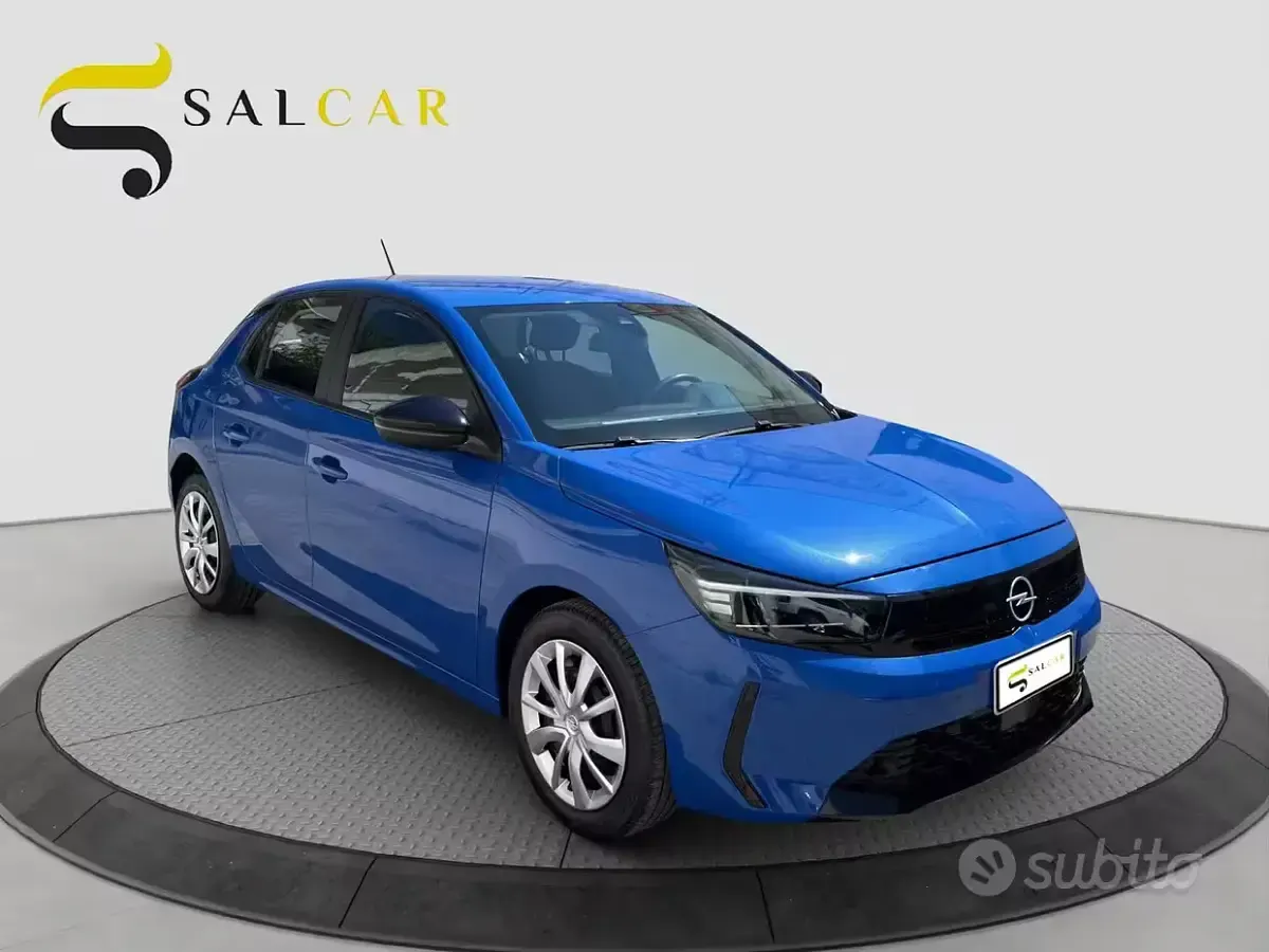 Usata Opel Corsa 101 CV (74 kW) 2024 Blu Utilitaria
