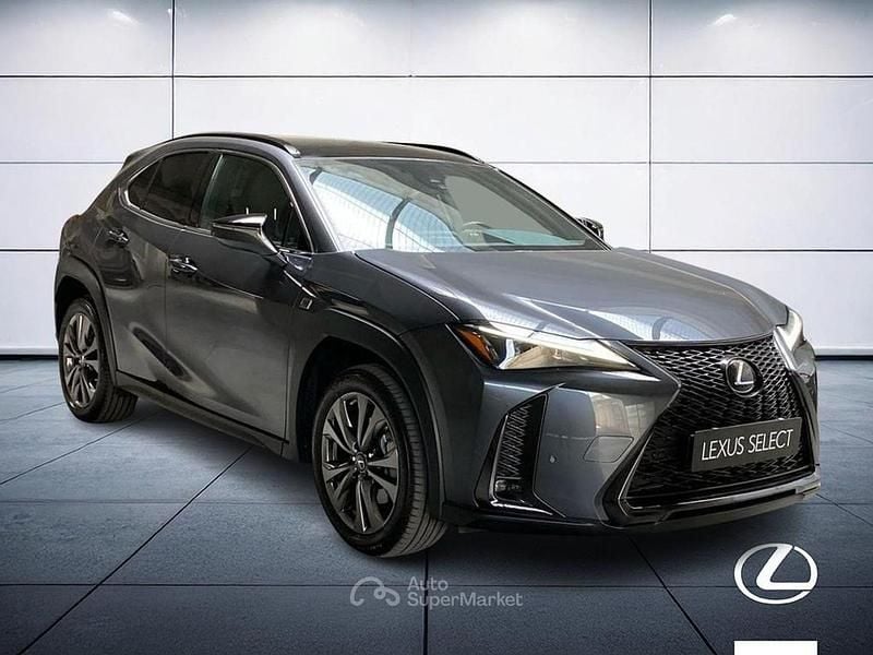 Usata Lexus UX 184 CV (135 kW) 2023 Nero SUV