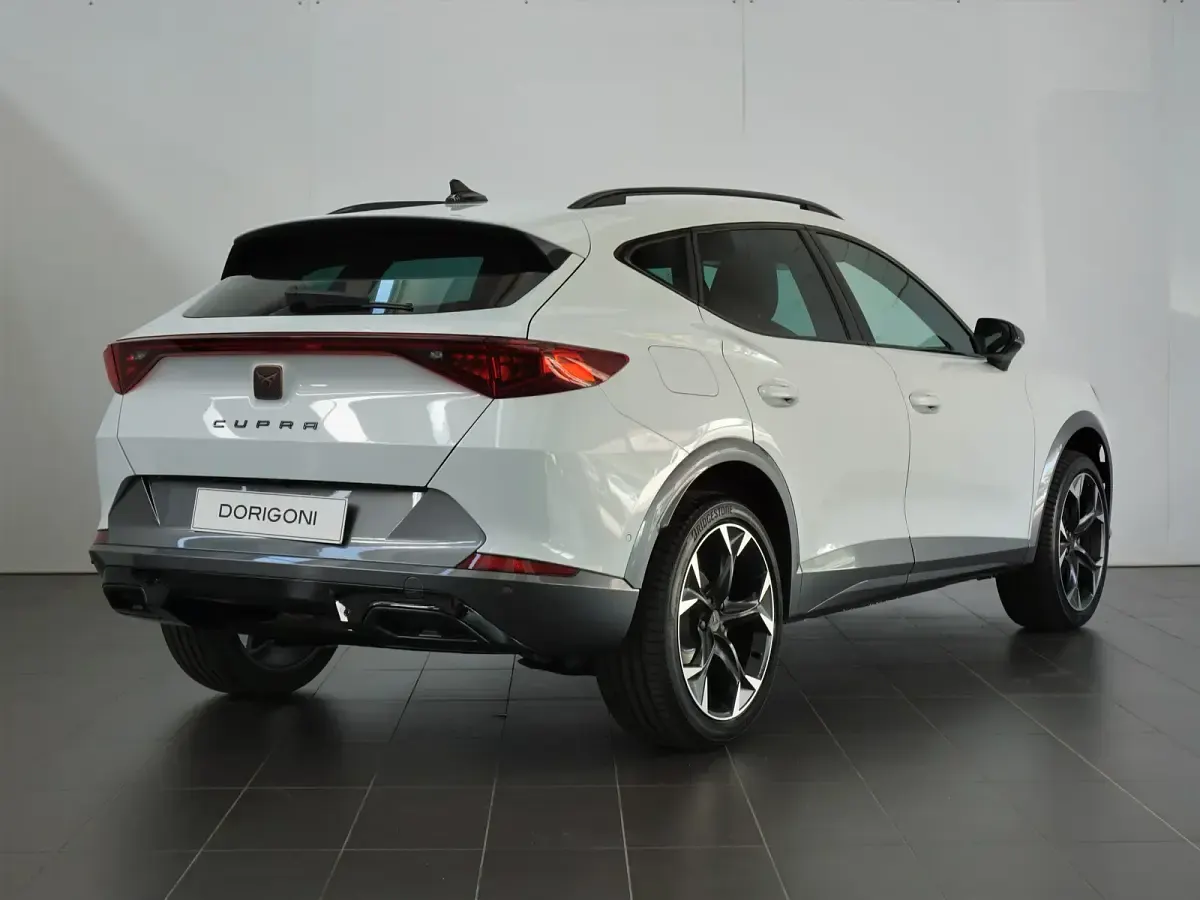 Usata Cupra Formentor 150 CV (110 kW) 2023 Bianco nevada SUV