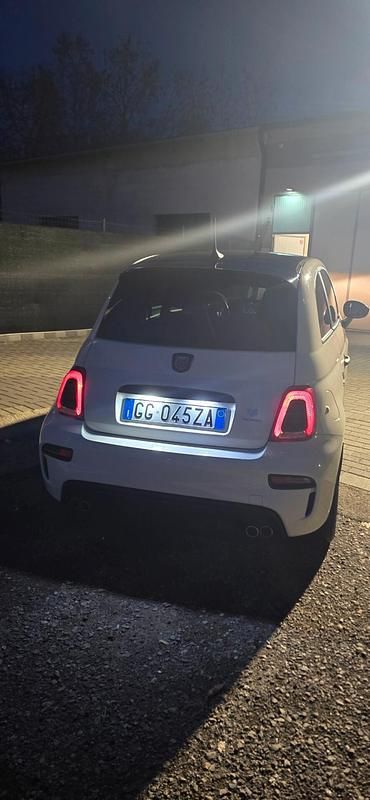 Usata Abarth 595 Competizione 179 CV (131 kW) 2021 Bianco Berlina