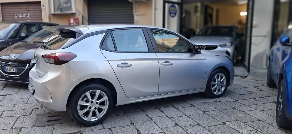 Usata Opel Blitz Edition 75 CV (55 kW) 2022 Beige Berlina