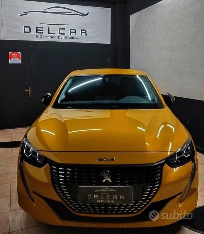 Usata Peugeot 208 Active 74 CV (54 kW) 2023 Giallo Utilitaria